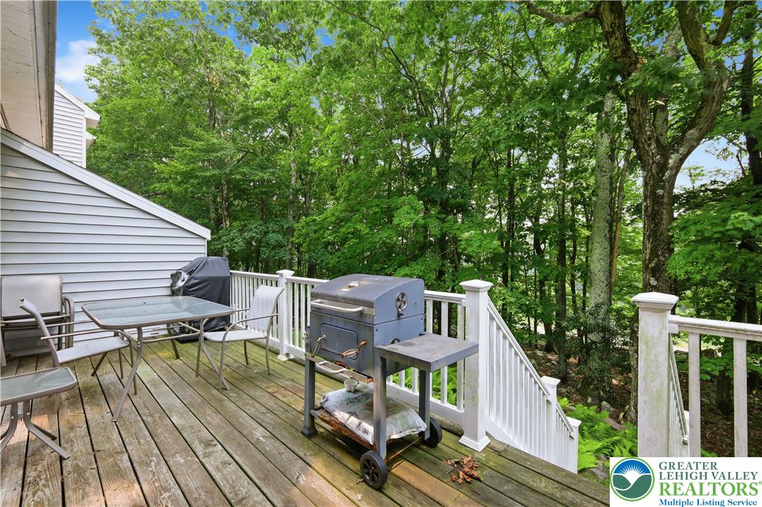 76 Laurelwoods Drive Property Photo 34