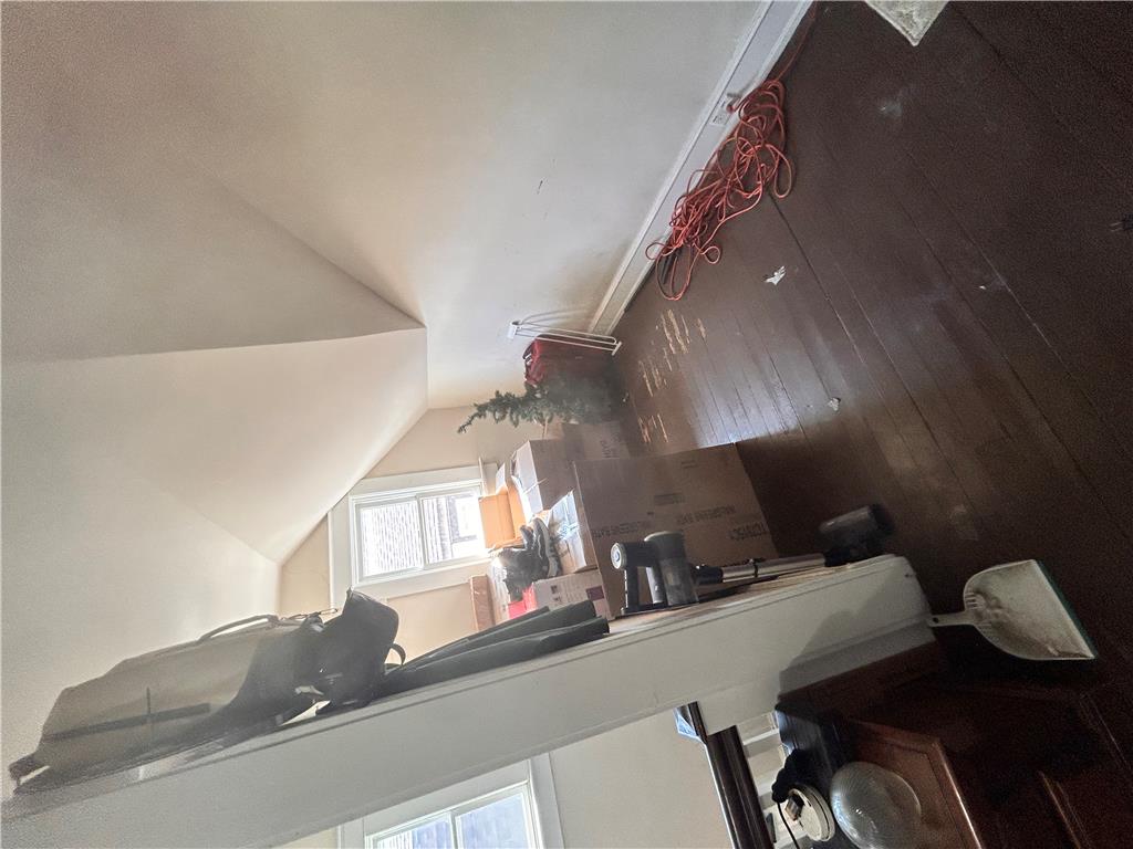 518 West Union Boulevard Property Photo 17