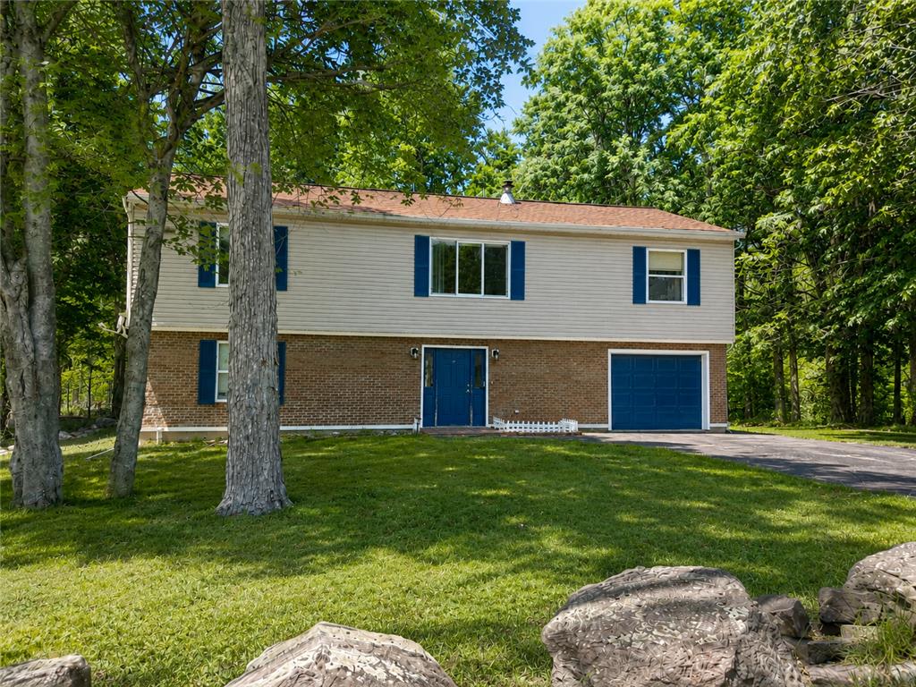 897 Country Place Drive Property Photo 1