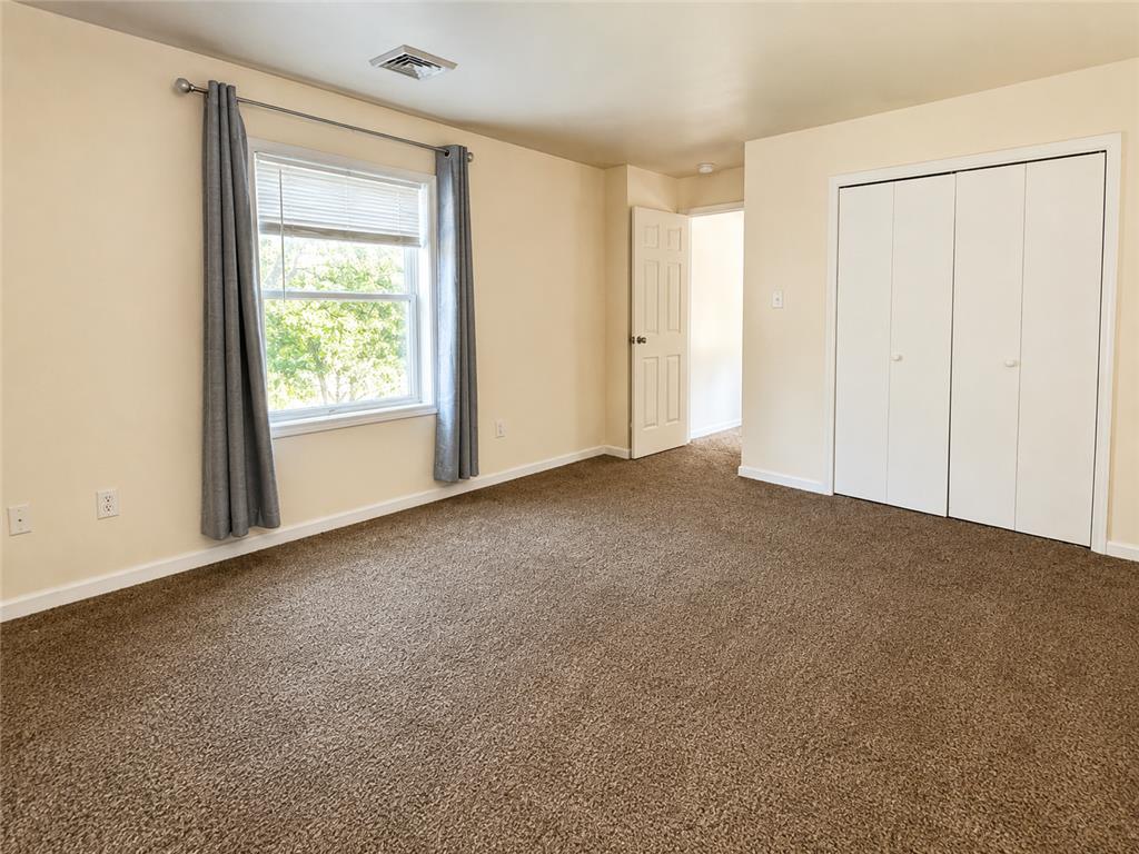 897 Country Place Drive Property Photo 13
