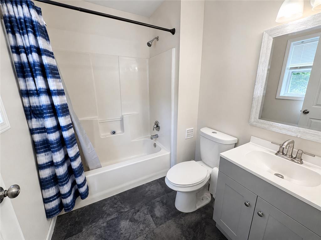 897 Country Place Drive Property Photo 17
