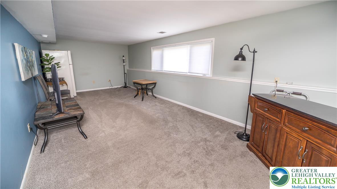 2122 Vista Drive Property Photo 17