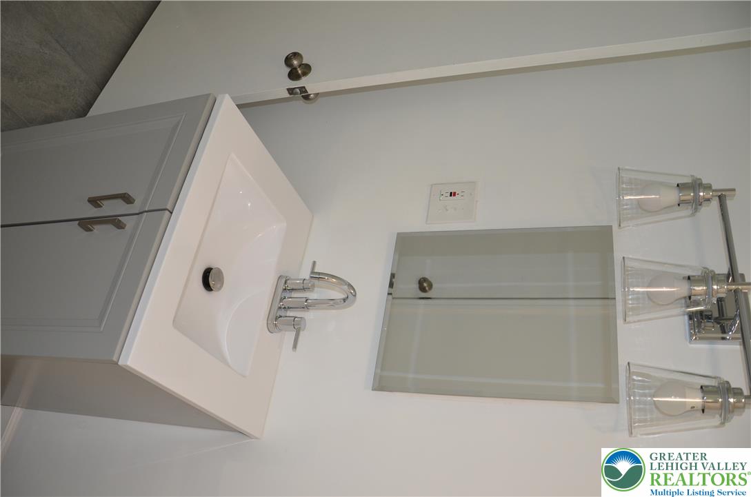 28 Seidel Road Property Photo 16