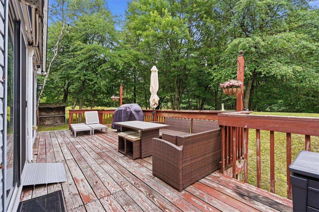 10 Lenape Trail Property Photo 4
