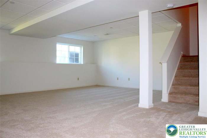 183 Redclover Lane Property Photo 19