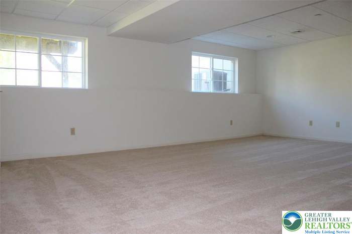 183 Redclover Lane Property Photo 23