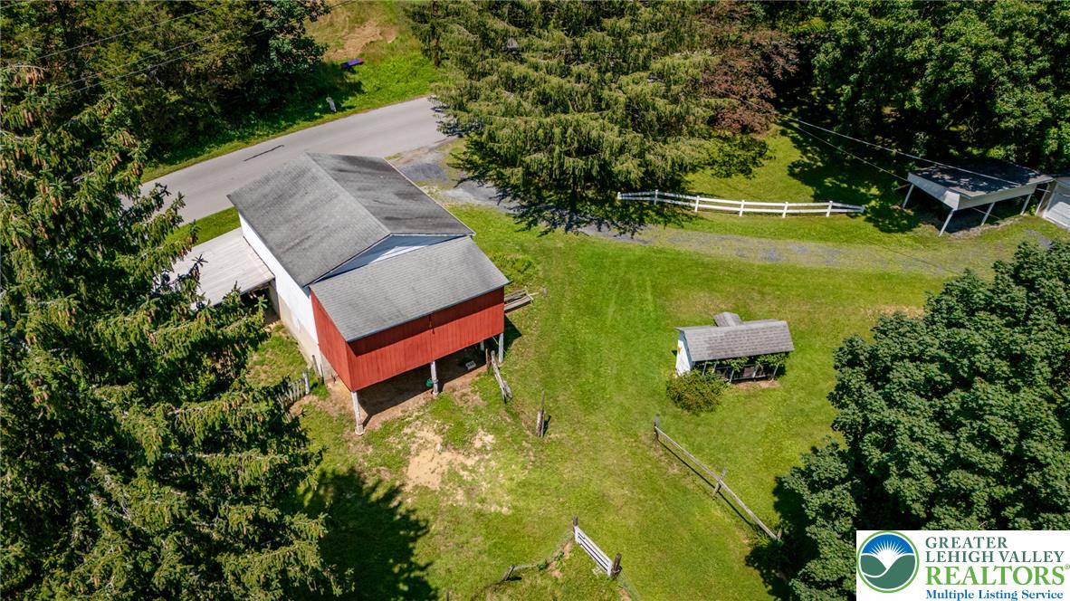 210 Snyders Road Property Photo 2