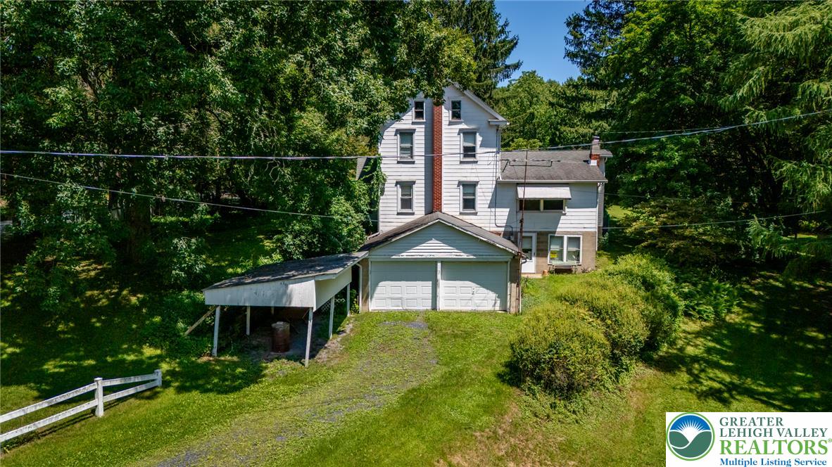 210 Snyders Road Property Photo 9