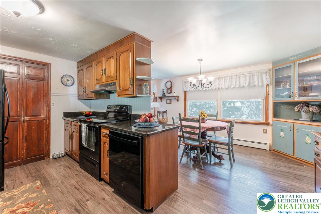 210 Snyders Road Property Photo 17