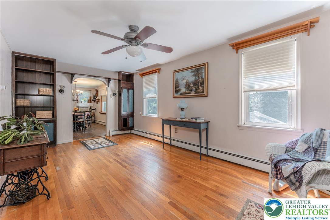 210 Snyders Road Property Photo 23