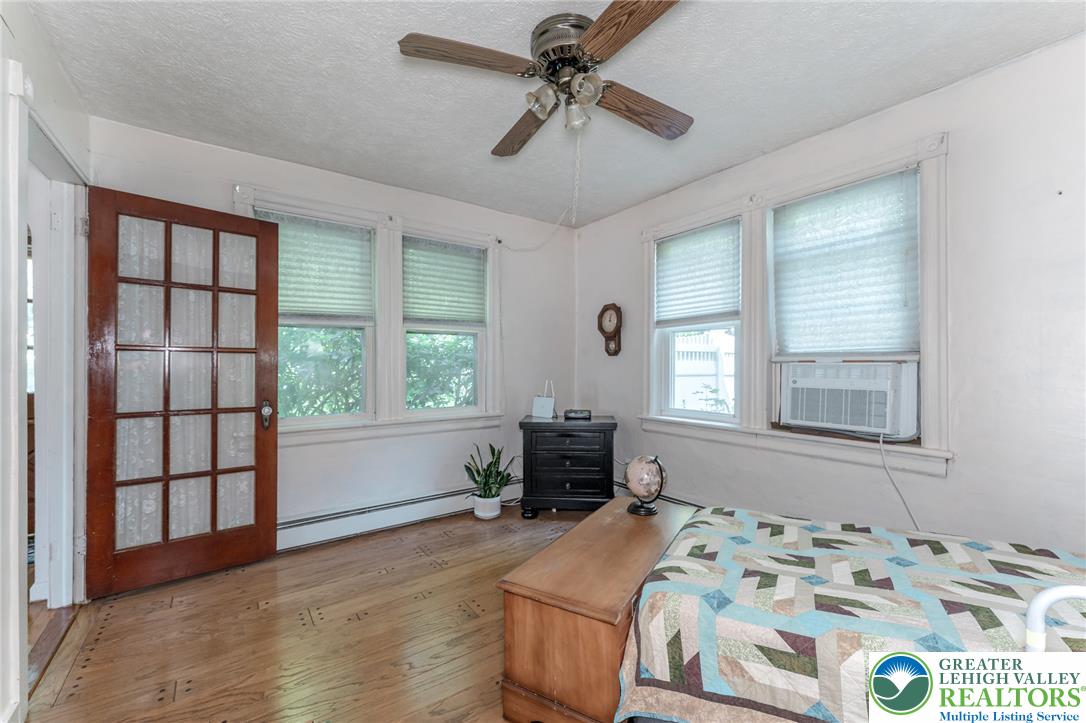 210 Snyders Road Property Photo 28