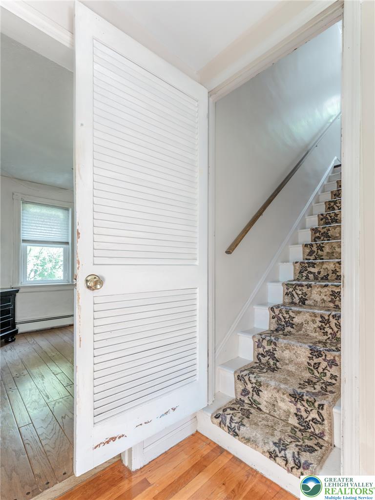 210 Snyders Road Property Photo 34