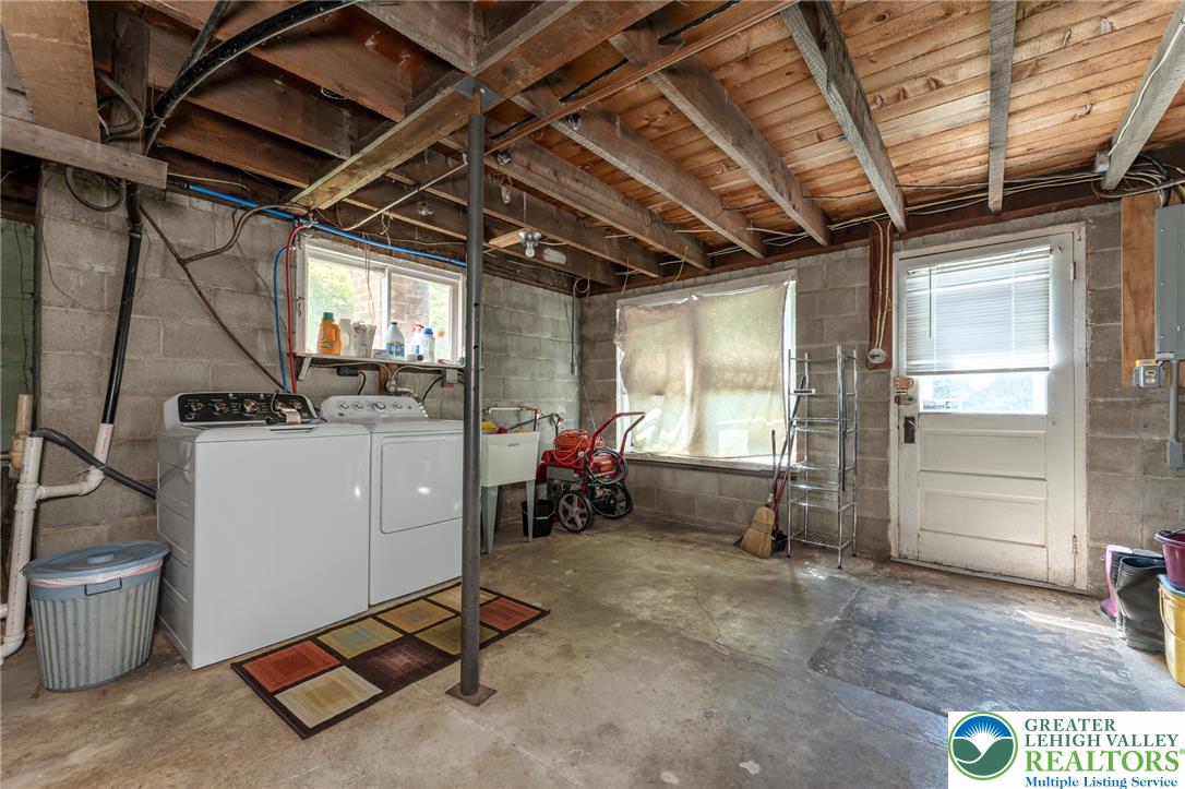 210 Snyders Road Property Photo 43