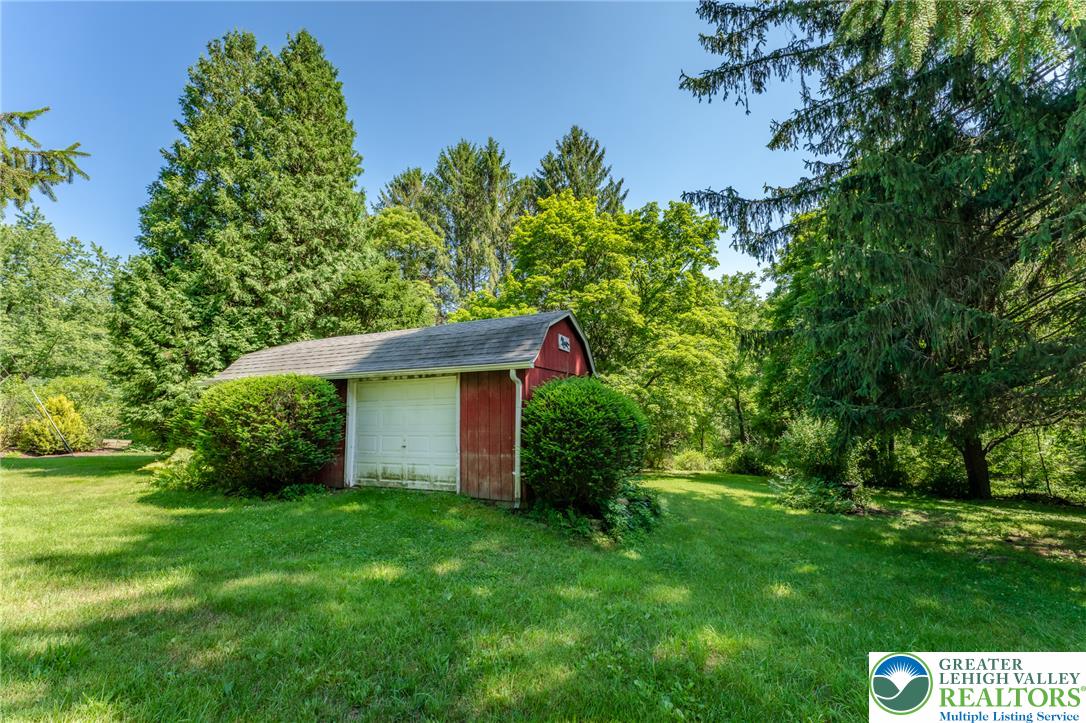 210 Snyders Road Property Photo 51