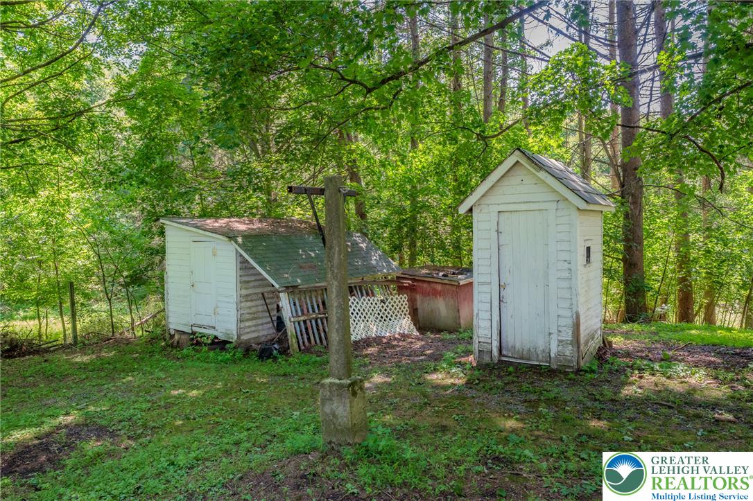 210 Snyders Road Property Photo 52