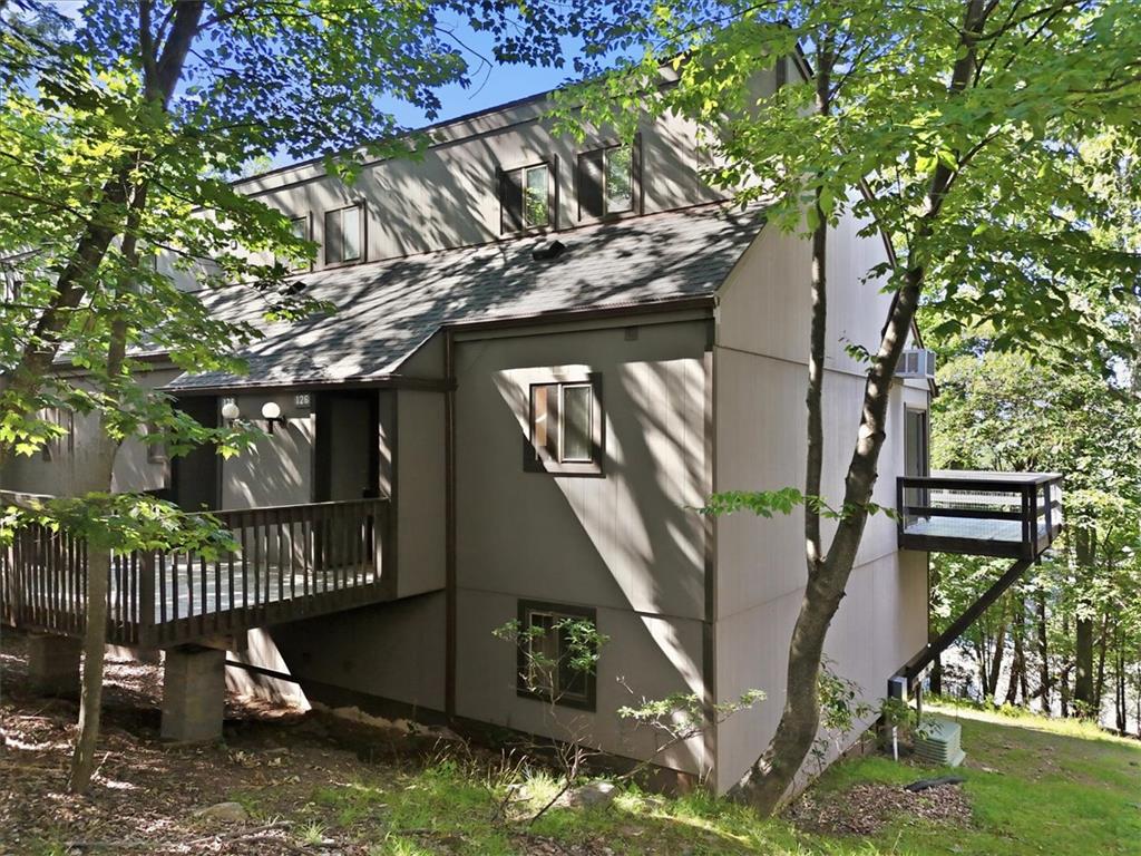126 Cross Country Lane Property Photo 1