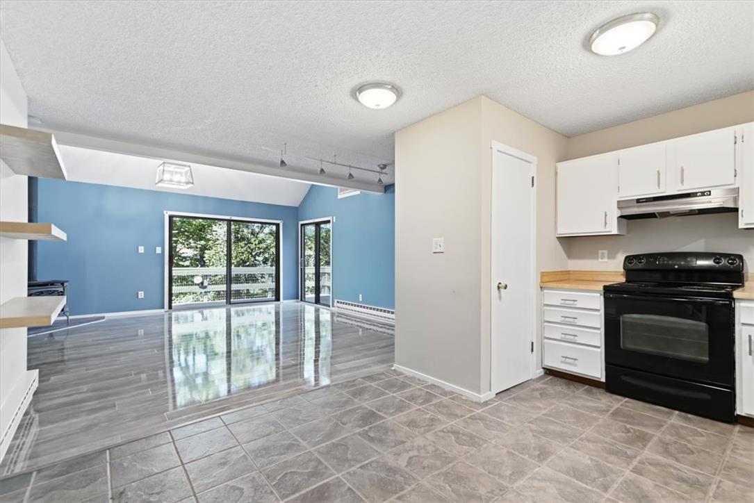 126 Cross Country Lane Property Photo 7