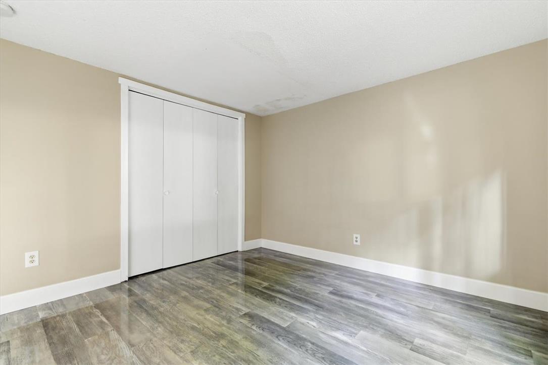126 Cross Country Lane Property Photo 38