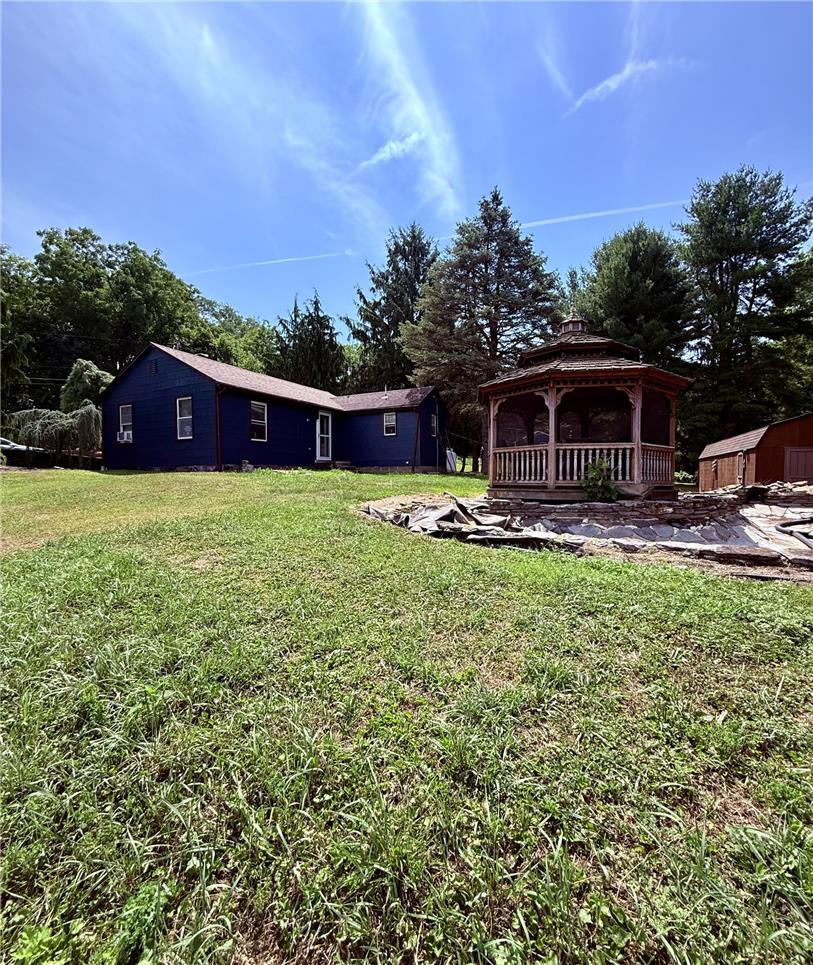 1988 Herbert Avenue Property Photo 6