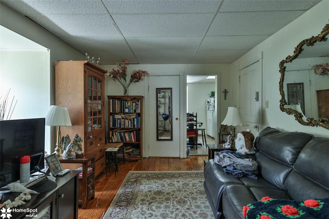682 Hayes Street Property Photo 21