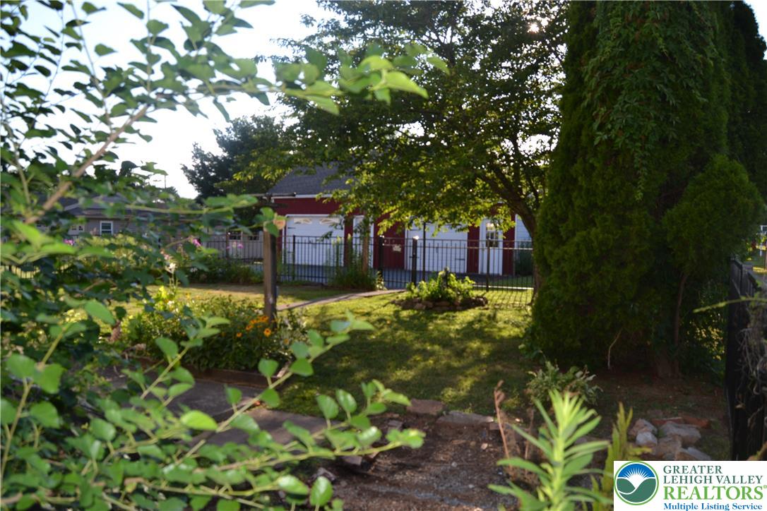 523 Main Street Property Photo 7