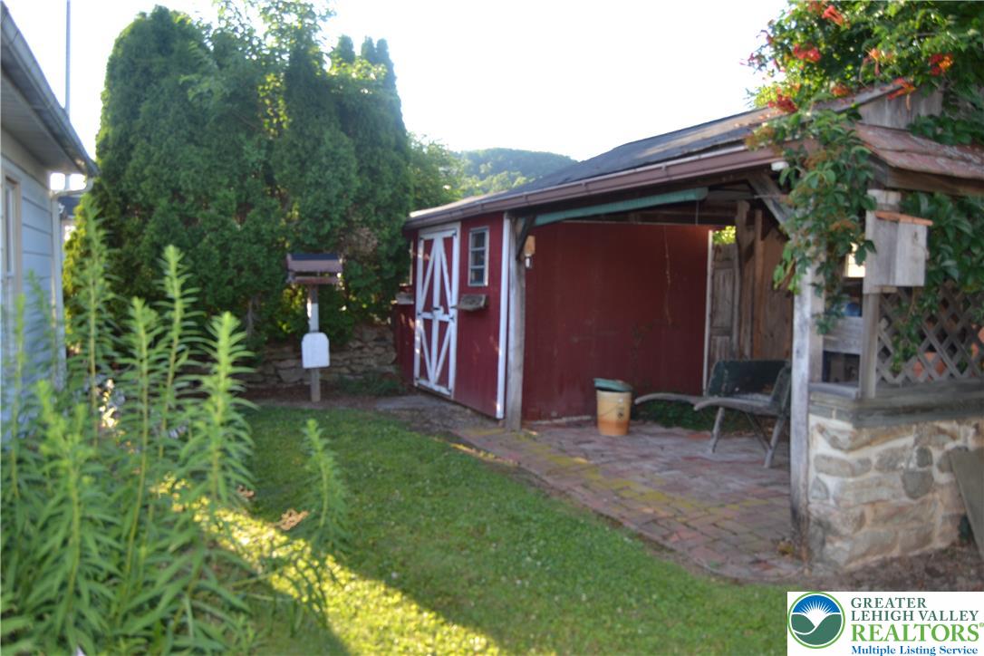 523 Main Street Property Photo 10
