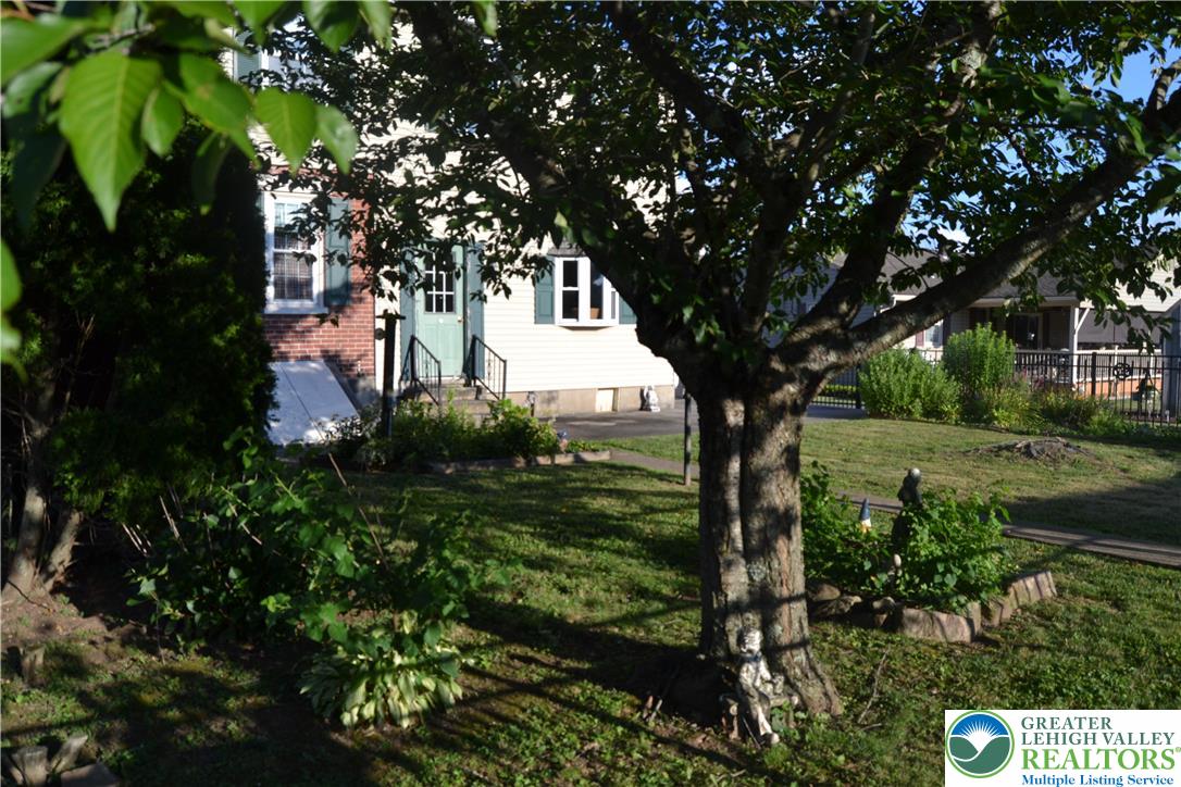 523 Main Street Property Photo 14