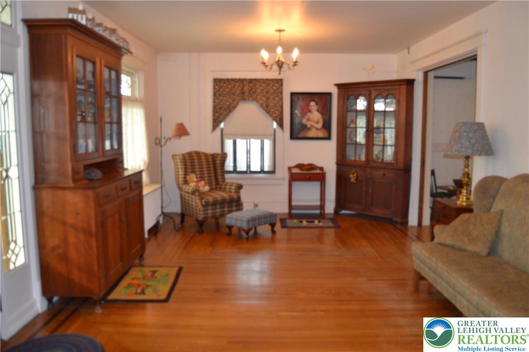 523 Main Street Property Photo 21