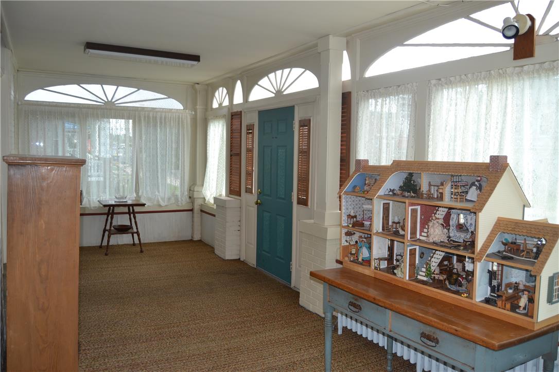 523 Main Street Property Photo 27