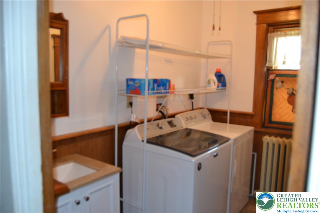 523 Main Street Property Photo 32