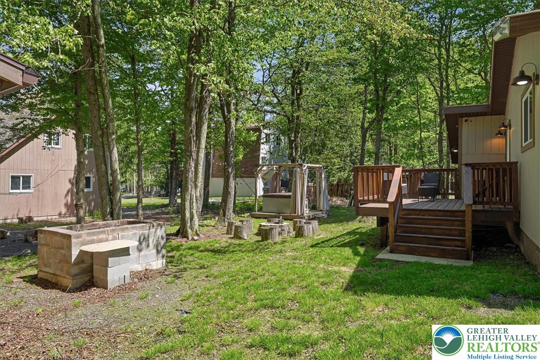 1739 Rolling Hills Drive Property Photo 24