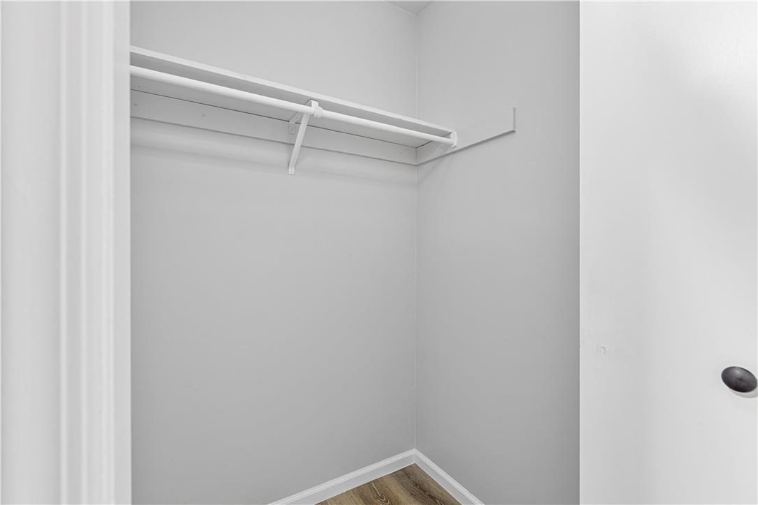 1545 West Tremont Street Property Photo 20