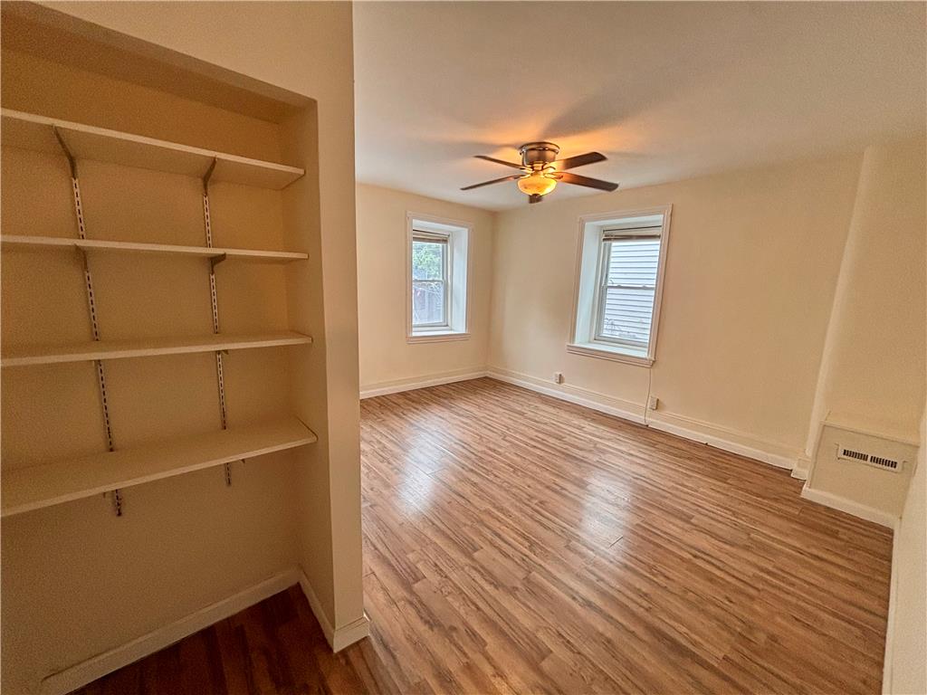 840 Constitution Drive Property Photo 8