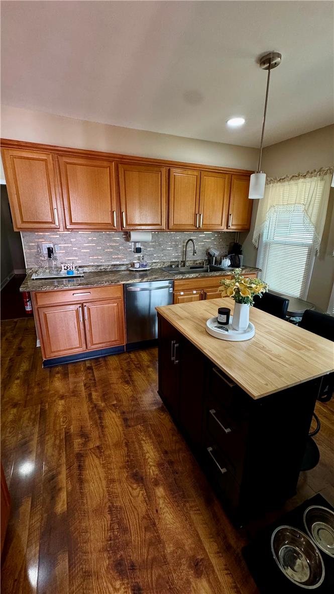 932 Fernwood Street Property Photo 11