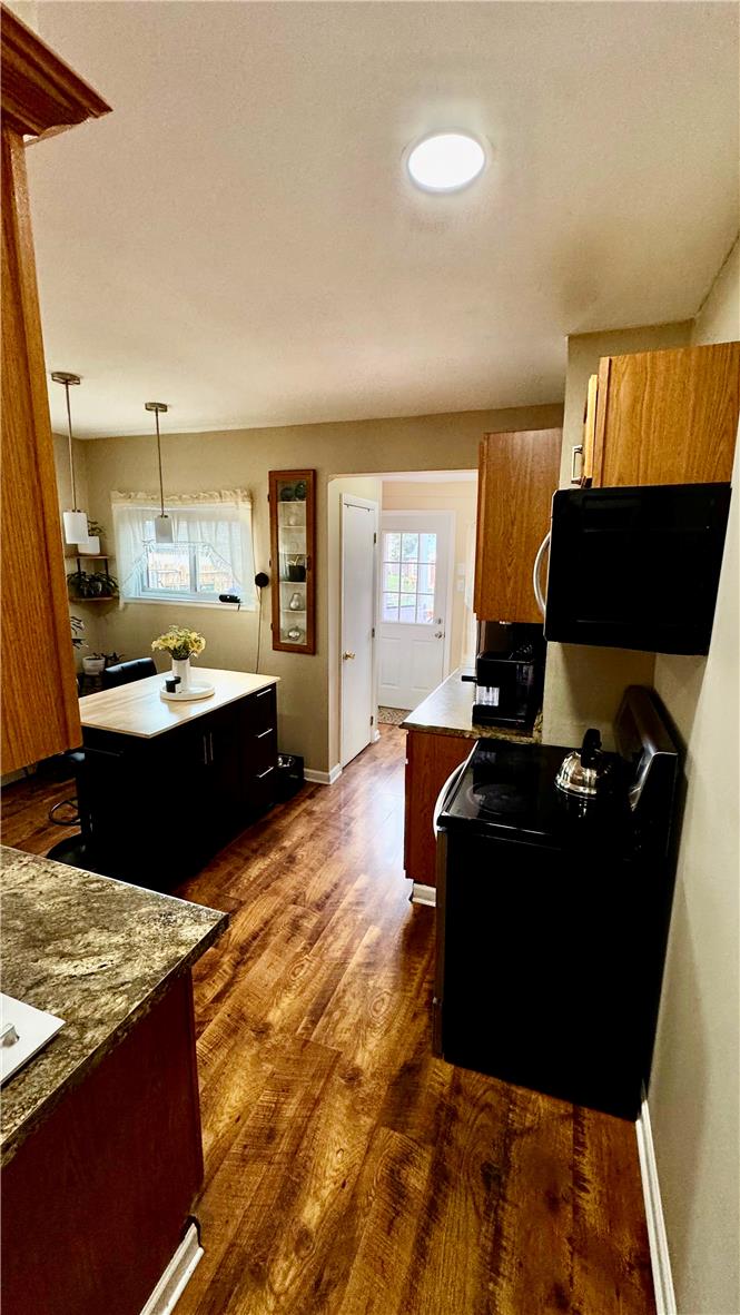 932 Fernwood Street Property Photo 14
