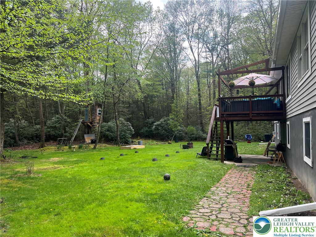 199 Lower Valley Drive Property Photo 3
