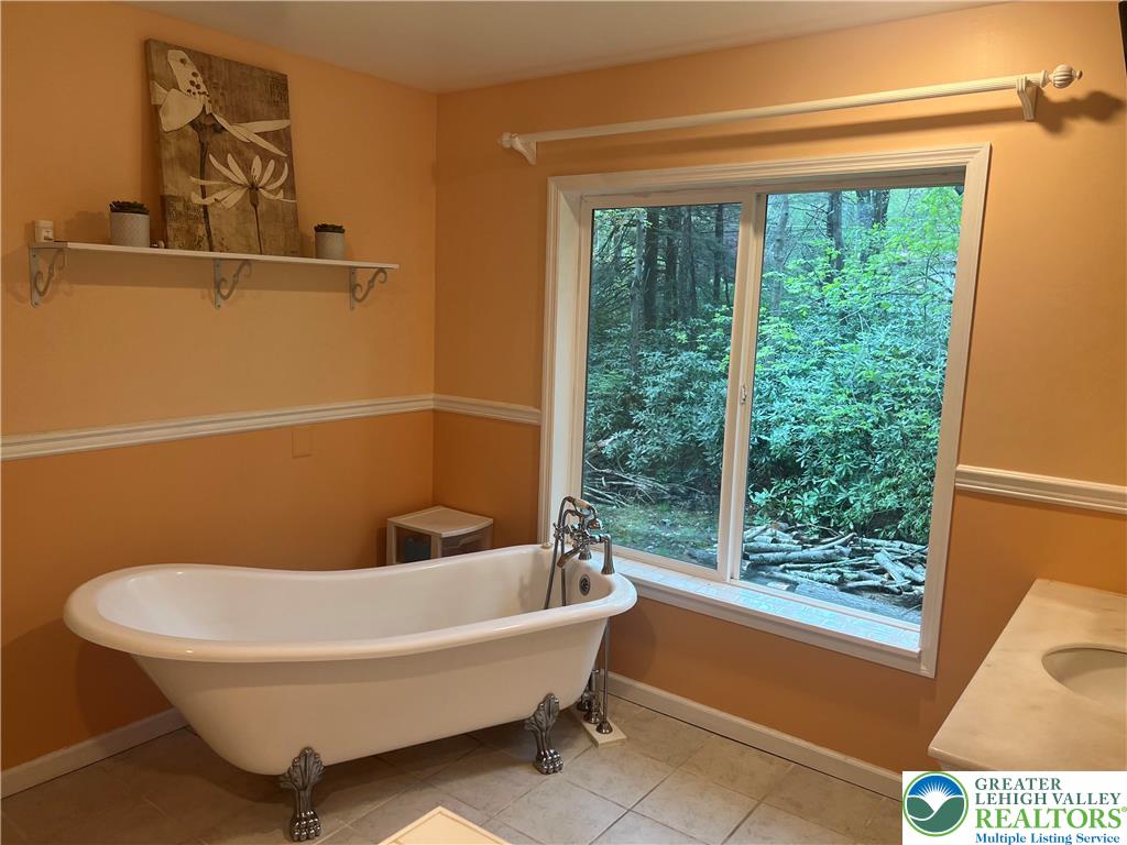 199 Lower Valley Drive Property Photo 24