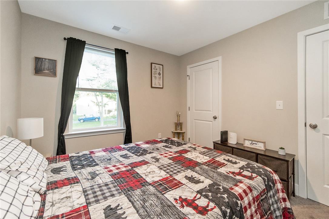 21 Satin Way Property Photo 36