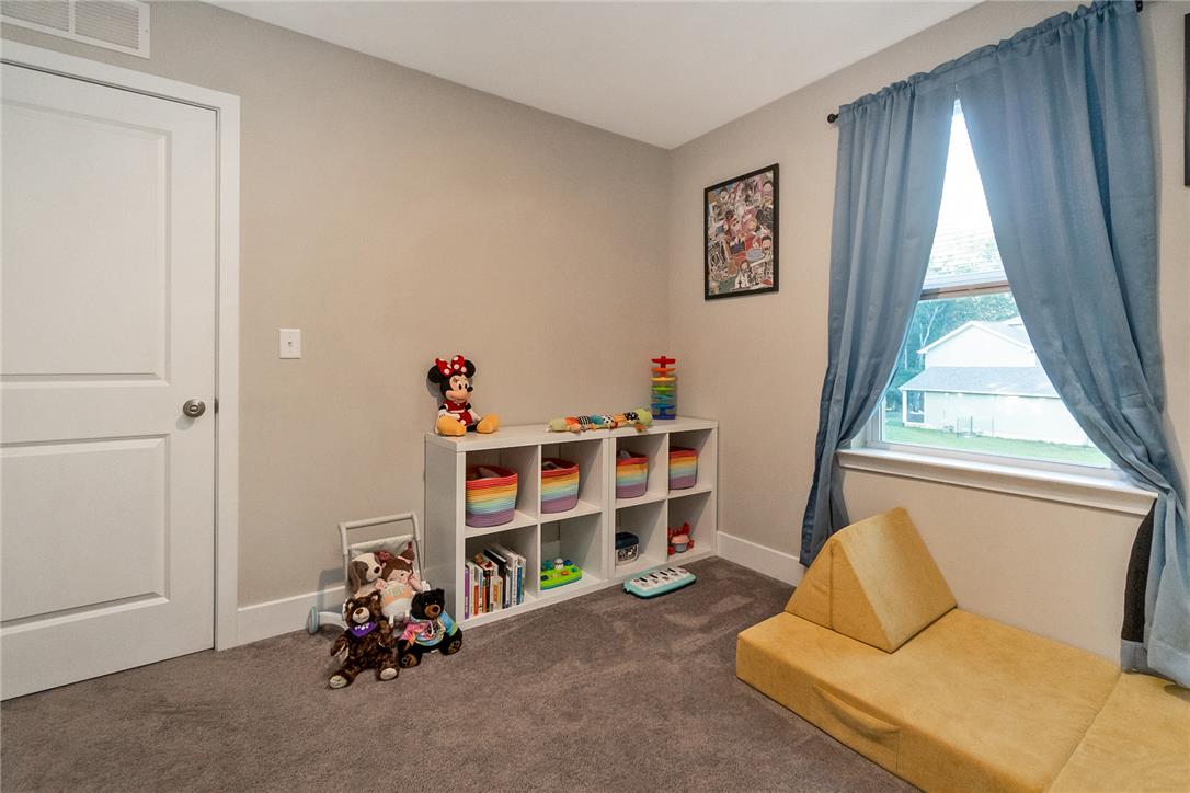 21 Satin Way Property Photo 38