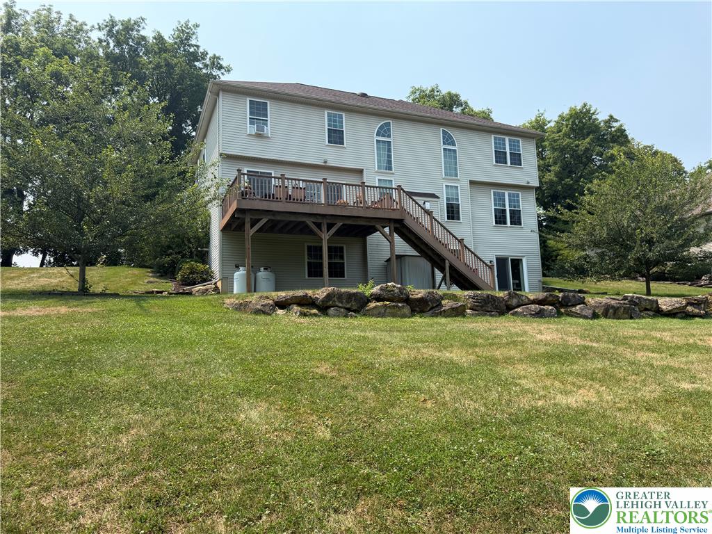 3209 Olympic Drive Property Photo 4