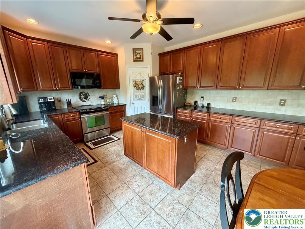 3209 Olympic Drive Property Photo 15