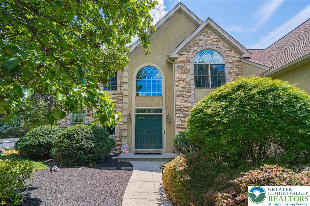 6958 Lehigh Court Property Photo 1