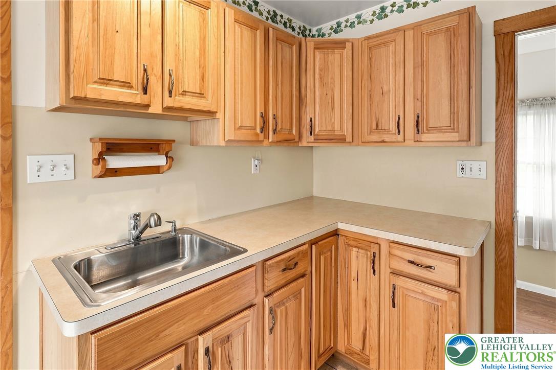 4400 East Texas Road Property Photo 3