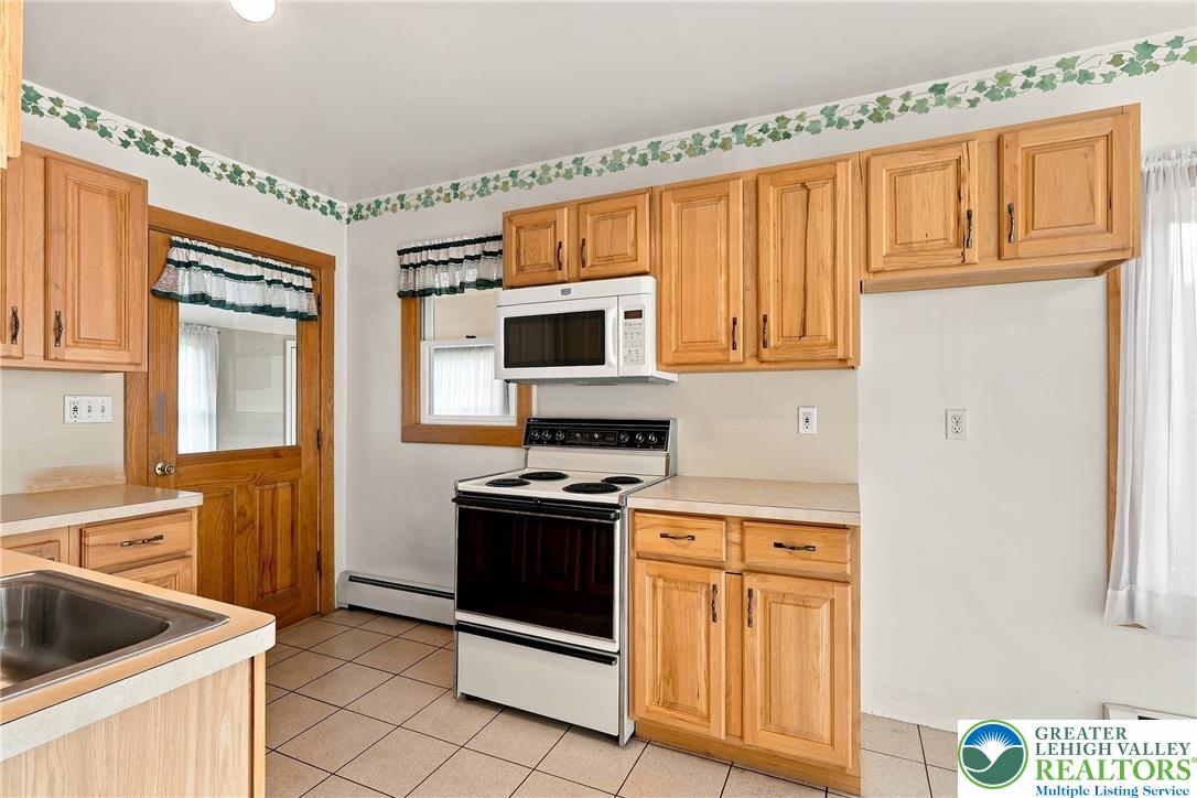 4400 East Texas Road Property Photo 5