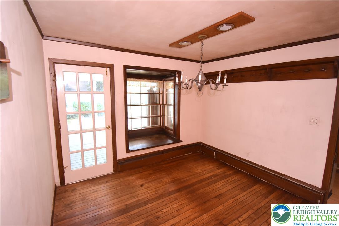 24 East Plainfield Avenue Property Photo 5