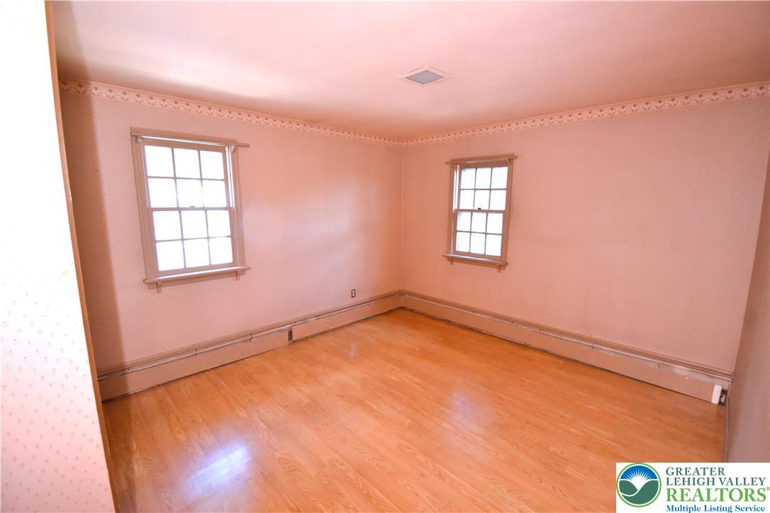 24 East Plainfield Avenue Property Photo 10