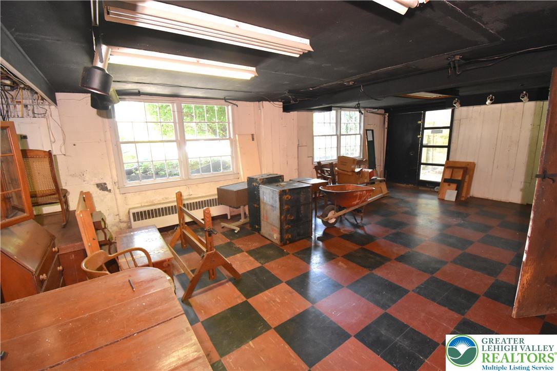 24 East Plainfield Avenue Property Photo 24
