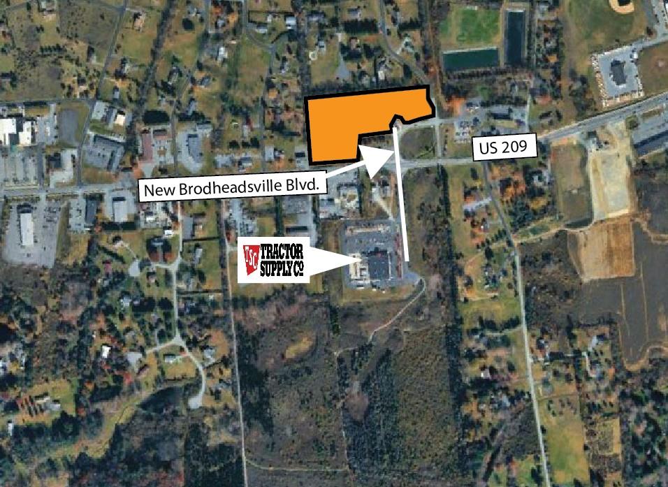 501 New Brodheadsville Boulevard Property Photo 1