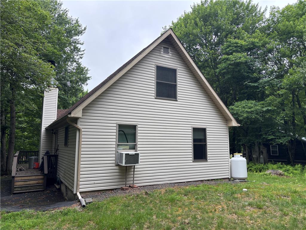 74 Chapman Circle Property Photo 18