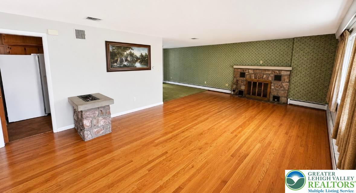 1306 Trexlertown Road Property Photo 2